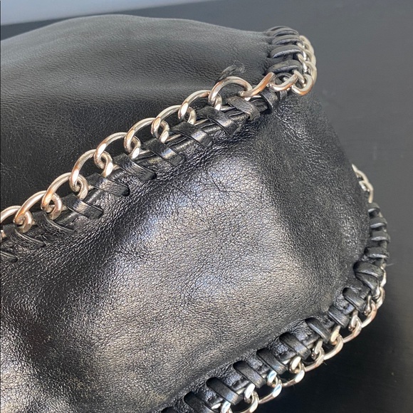 RARE Michael Michael Kors Black Leather Bag with Chain Detail - Picture 9 of 12